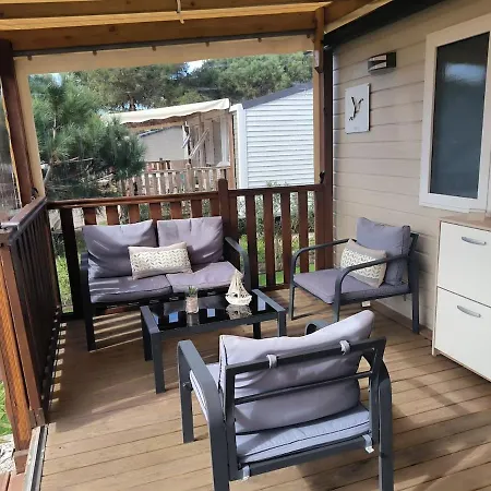 Mobilhome 3 Avec Terrasse Et Magnifique Jardin
