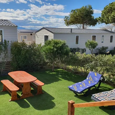 بيت للعطل Mobilhome 3 Avec Terrasse Et Magnifique Jardin *